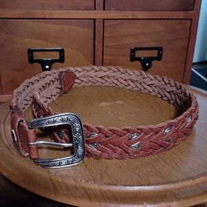 Vintage Southwestern/Western Style Leather Belt with Metal Decor Fits 28 29